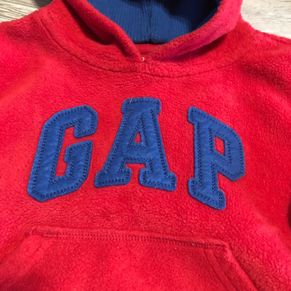 Baby GAP Boys Red Hoodie - Picture 2 of 7
